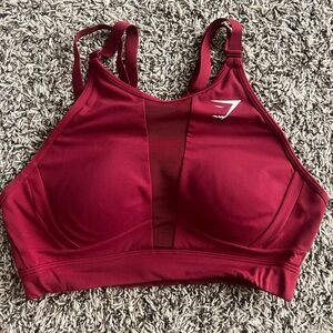 S | Gymshark Mesh Neckline Training Sports Bra - Burgundy